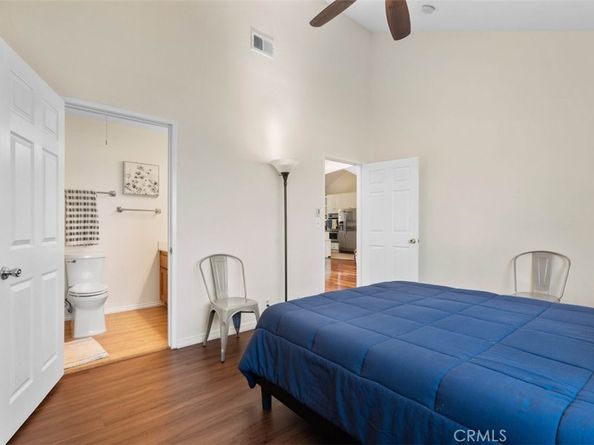 221 Violet A, Monrovia CA 91016