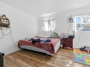 6530 Denver, Los Angeles CA 90044