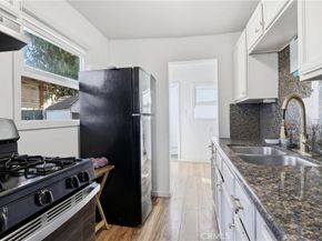 6530 Denver, Los Angeles CA 90044