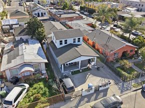 6530 Denver, Los Angeles CA 90044