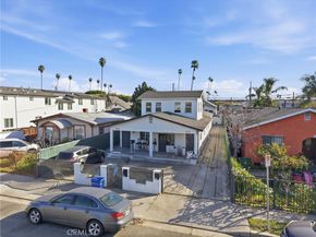 6530 Denver, Los Angeles CA 90044