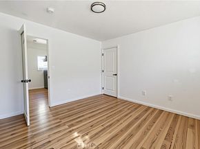 6530 Denver, Los Angeles CA 90044