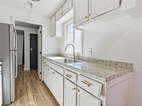 6530 Denver, Los Angeles CA 90044