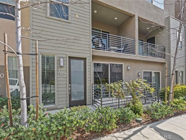 762 Chandler Walk, Upland CA 91786