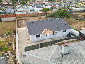 540 W 118th Street, Los Angeles CA 90044