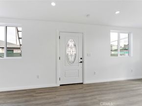 540 W 118th Street, Los Angeles CA 90044