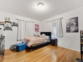 540 W 118th Street, Los Angeles CA 90044