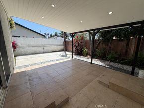 6654 Capps Avenue, Reseda CA 91335