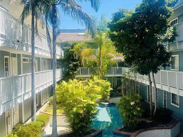 230 S Madison Avenue 202, Pasadena CA 91101