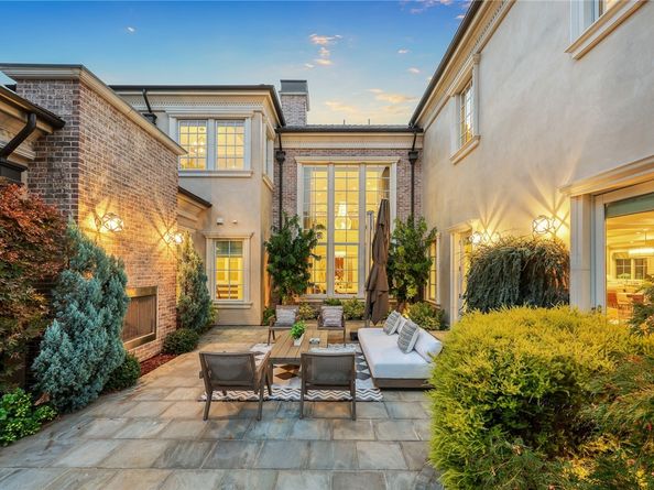 1120 Rodeo Road, Arcadia CA 91006