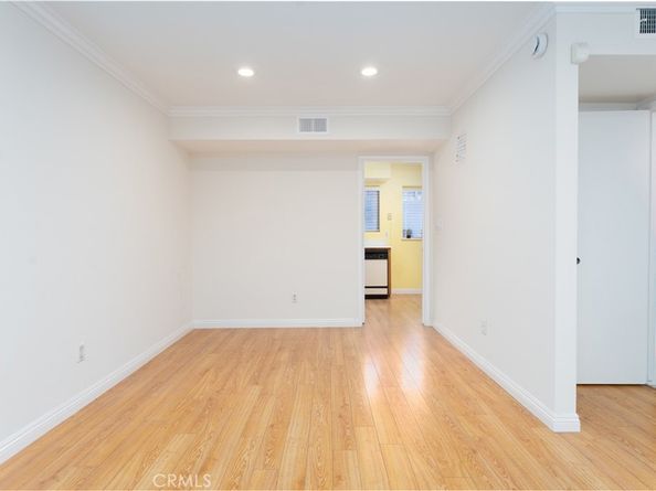 408 N Catalina Avenue 6, Pasadena CA 91106