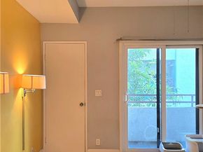 730 W 4th 203, Long Beach CA 90802