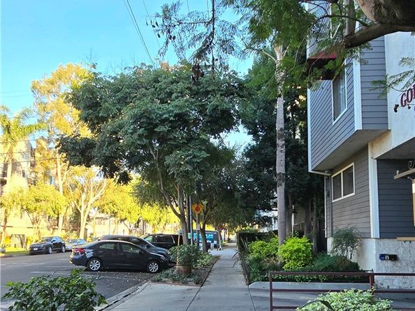 730 W 4th 203, Long Beach CA 90802