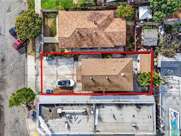 3890 37th, San Diego CA 92105