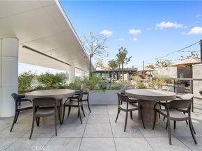 709 E Walnut Street 417, Pasadena CA 91101