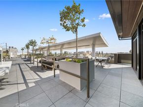 709 E Walnut Street 417, Pasadena CA 91101