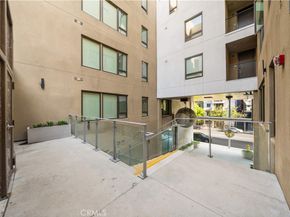 709 E Walnut Street 417, Pasadena CA 91101