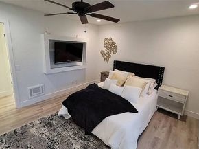 2424 S Gaffey 106, San Pedro CA 90731