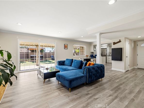 8673 Herrick Avenue, Los Angeles CA 91352