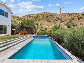 1024 Hamline Place, Burbank CA 91504