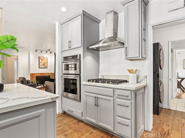 1024 Hamline Place, Burbank CA 91504