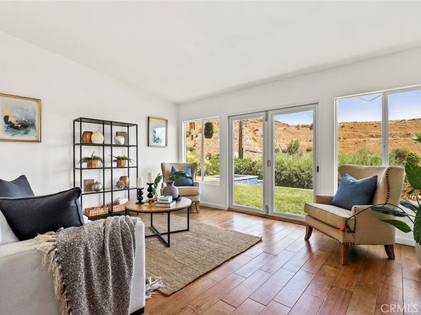 1024 Hamline Place, Burbank CA 91504