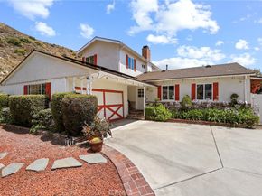 1024 Hamline Place, Burbank CA 91504
