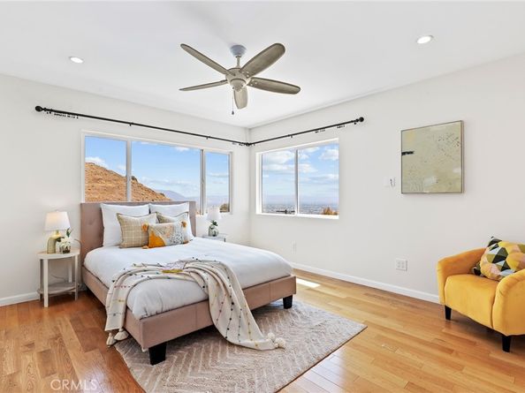 1024 Hamline Place, Burbank CA 91504