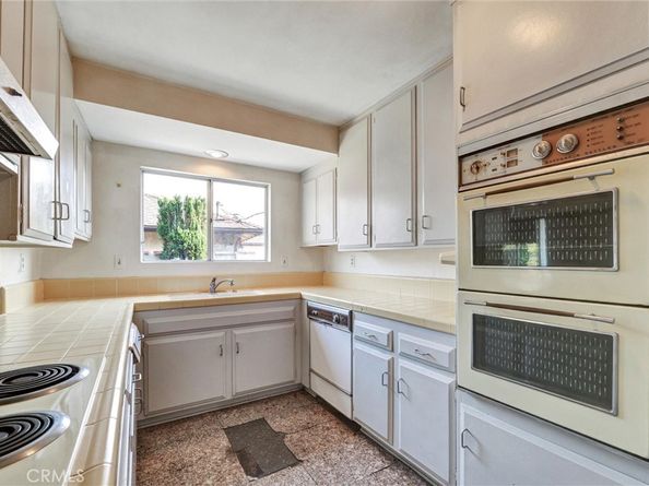 8720 Mulberry Drive, Sunland CA 91040