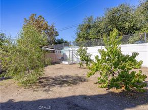 9547 Rincon Avenue, Pacoima CA 91331