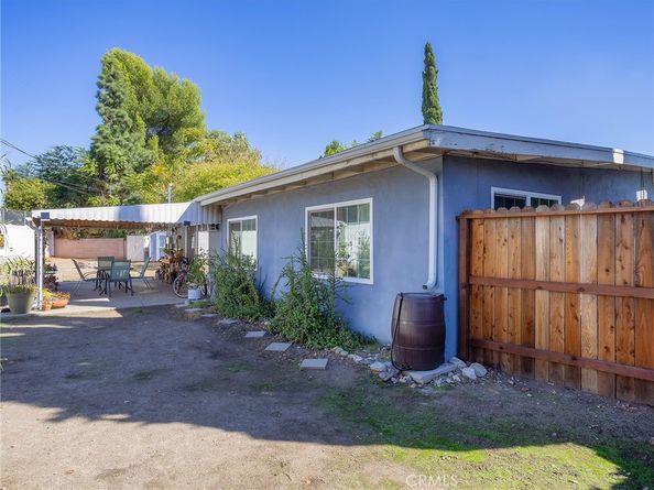 9547 Rincon Avenue, Pacoima CA 91331