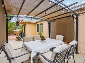 10141 Mcclemont Avenue, Tujunga CA 91042