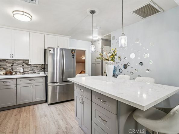 10141 Mcclemont Avenue, Tujunga CA 91042