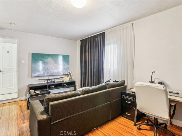 10141 Mcclemont Avenue, Tujunga CA 91042