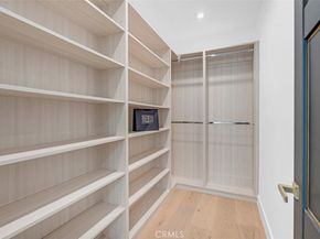 430 W Kenneth Road, Glendale CA 91202