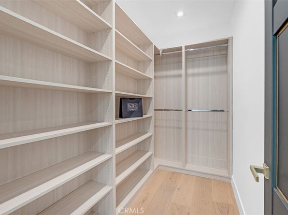 430 W Kenneth Road, Glendale CA 91202