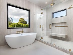 16749 Addison, Encino CA 91436