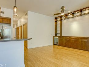 4705 Whitsett 106, Studio City CA 91604