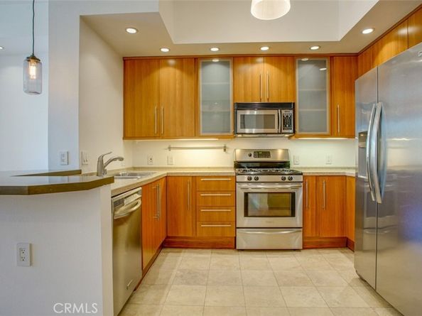 4705 Whitsett 106, Studio City CA 91604