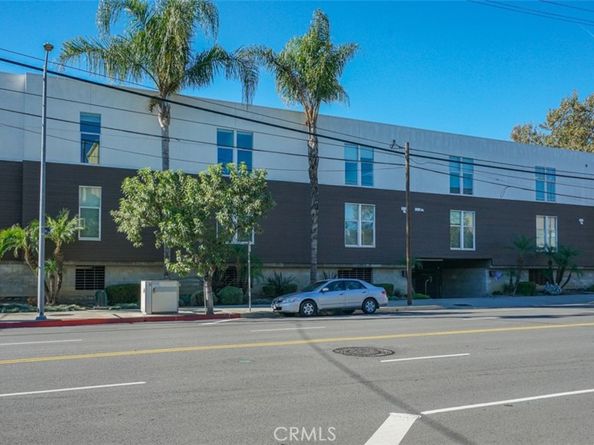 4705 Whitsett 106, Studio City CA 91604