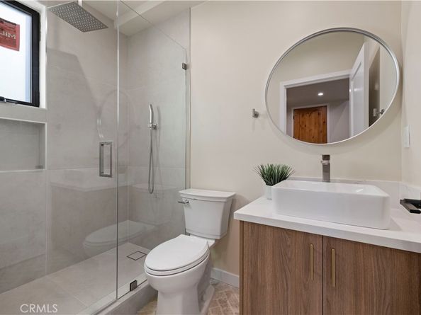 4026 Garden Avenue, Los Angeles CA 90039