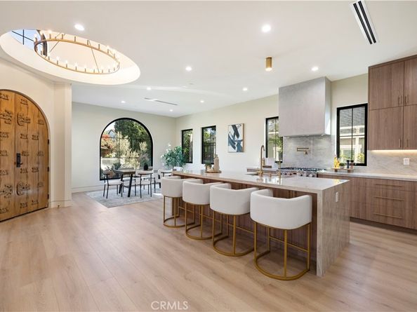 4026 Garden Avenue, Los Angeles CA 90039