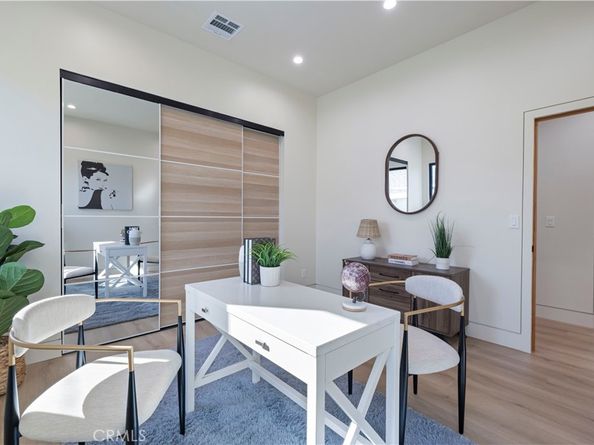 4026 Garden Avenue, Los Angeles CA 90039