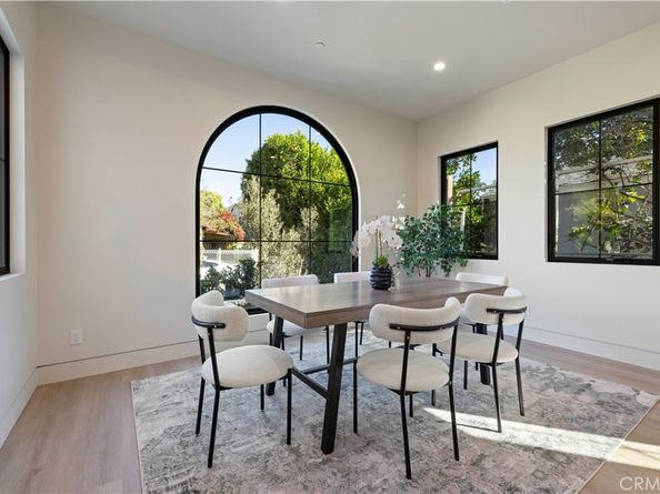 4026 Garden Avenue, Los Angeles CA 90039