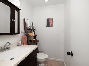 10757 Hortense 307, North Hollywood CA 91602