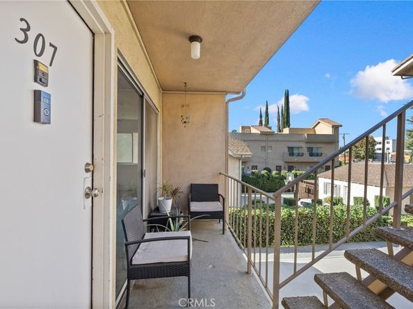 10757 Hortense 307, North Hollywood CA 91602
