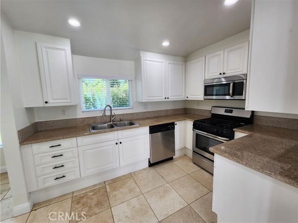 10450 Balboa Boulevard, Granada Hills (los Angeles) CA 91344