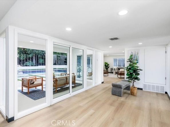 12009 Dresden Place, Granada Hills (los Angeles) CA 91344