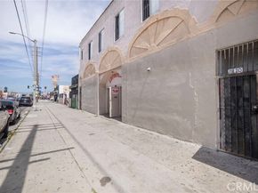 7916 S Central, Los Angeles CA 90001