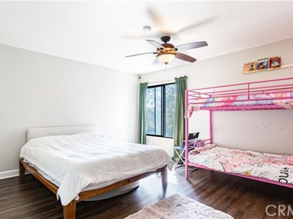 1940 N Highland 26, Hollywood (los Angeles) CA 90068